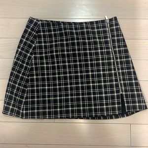 Zara plaid skirt with zipper detail